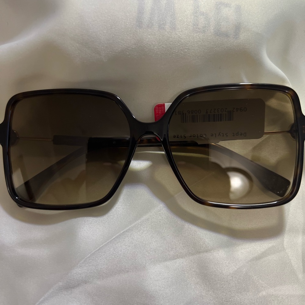 NWT Fendi Sunglasses